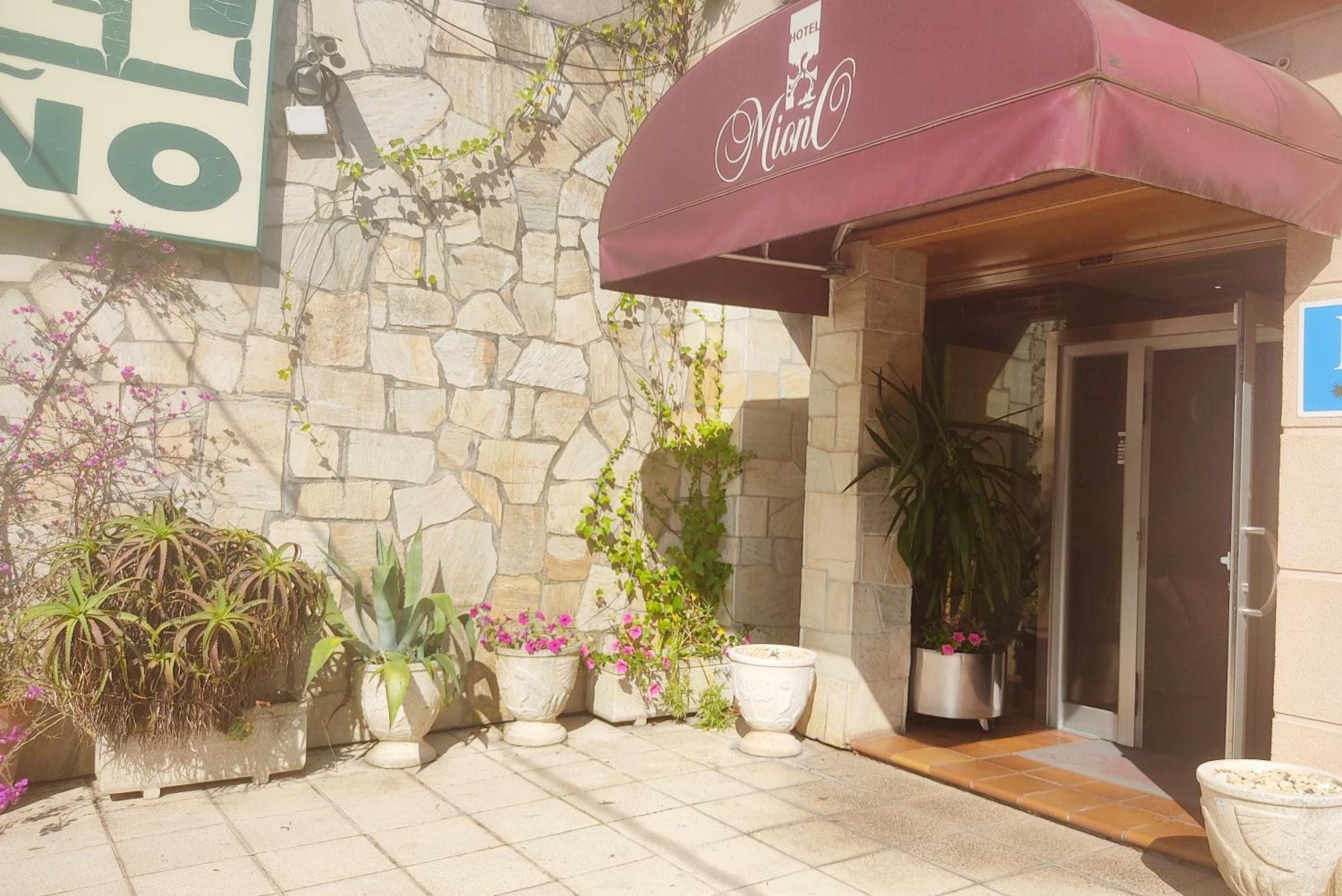 Hotel Suite Miono Castro Urdiales Exterior photo