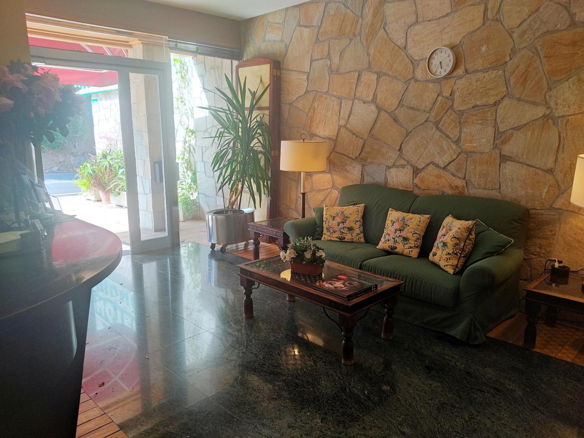 Hotel Suite Miono Castro Urdiales Exterior photo